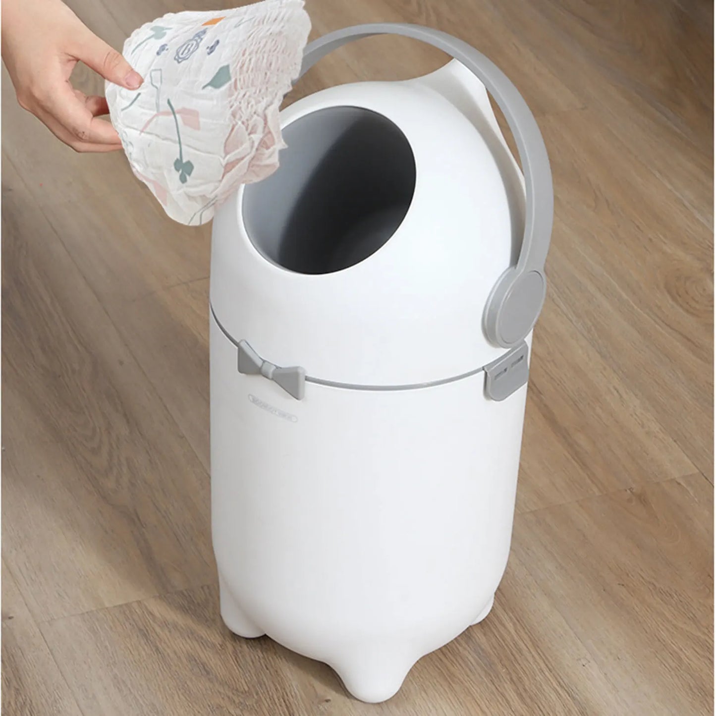 Poubelle à Couches 15L | Anti-Odeur & Silencieuse pour Bébé